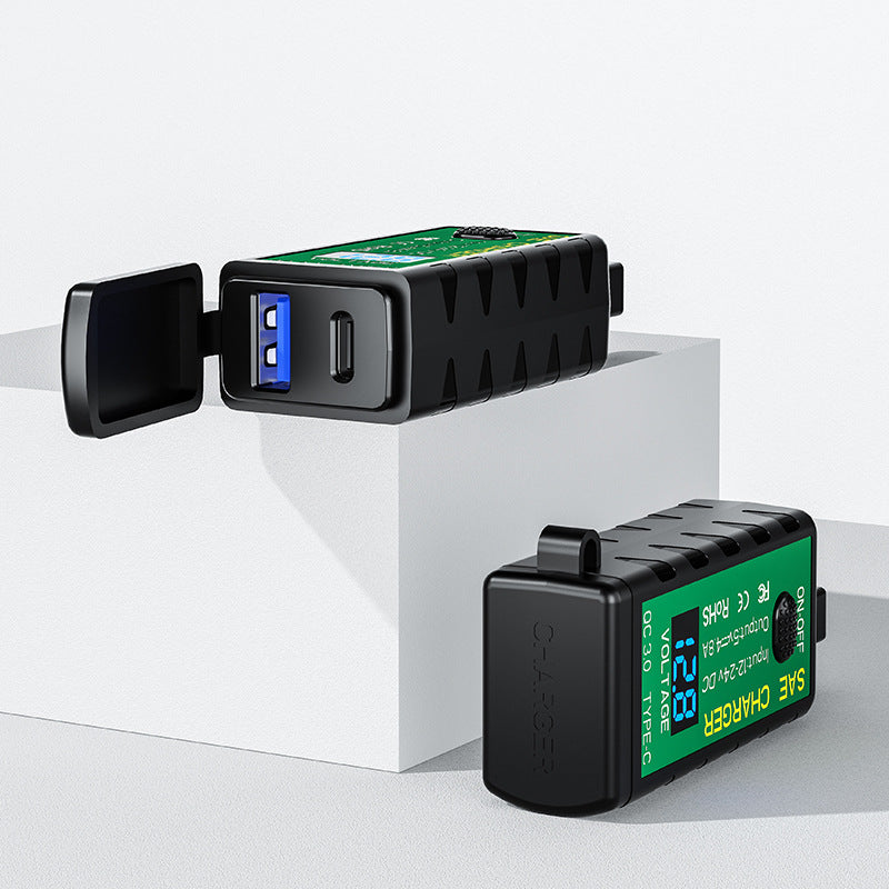 Instalación cargador USB doble en manillar de motocicleta — SmartHome Pro